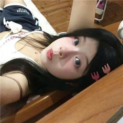 香闺春暖